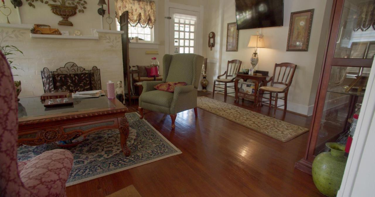 Granbury Gardens Bed And Breakfast Luaran gambar