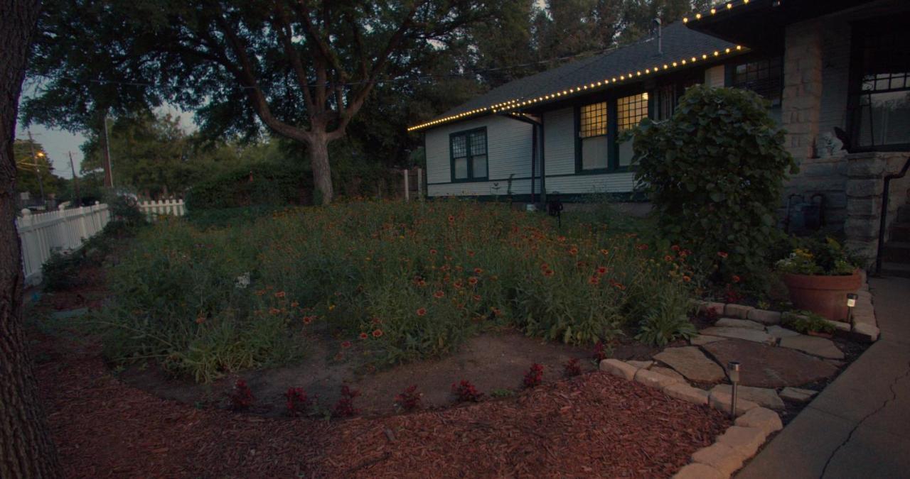 Granbury Gardens Bed And Breakfast Luaran gambar