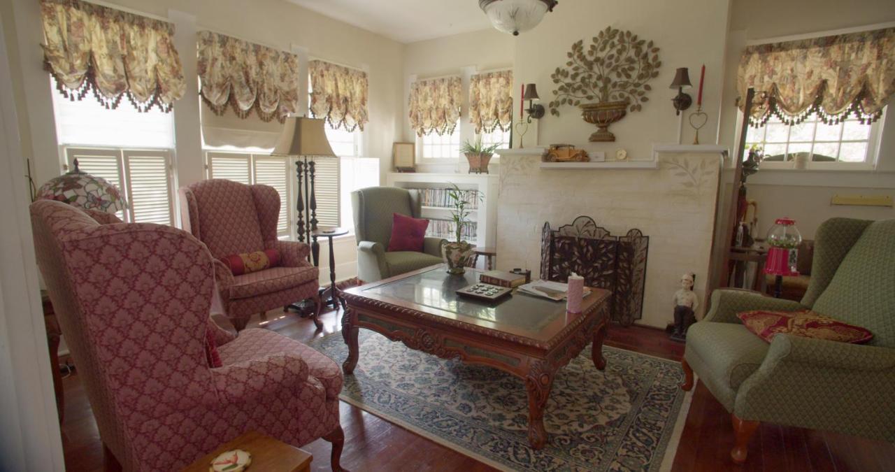 Granbury Gardens Bed And Breakfast Luaran gambar