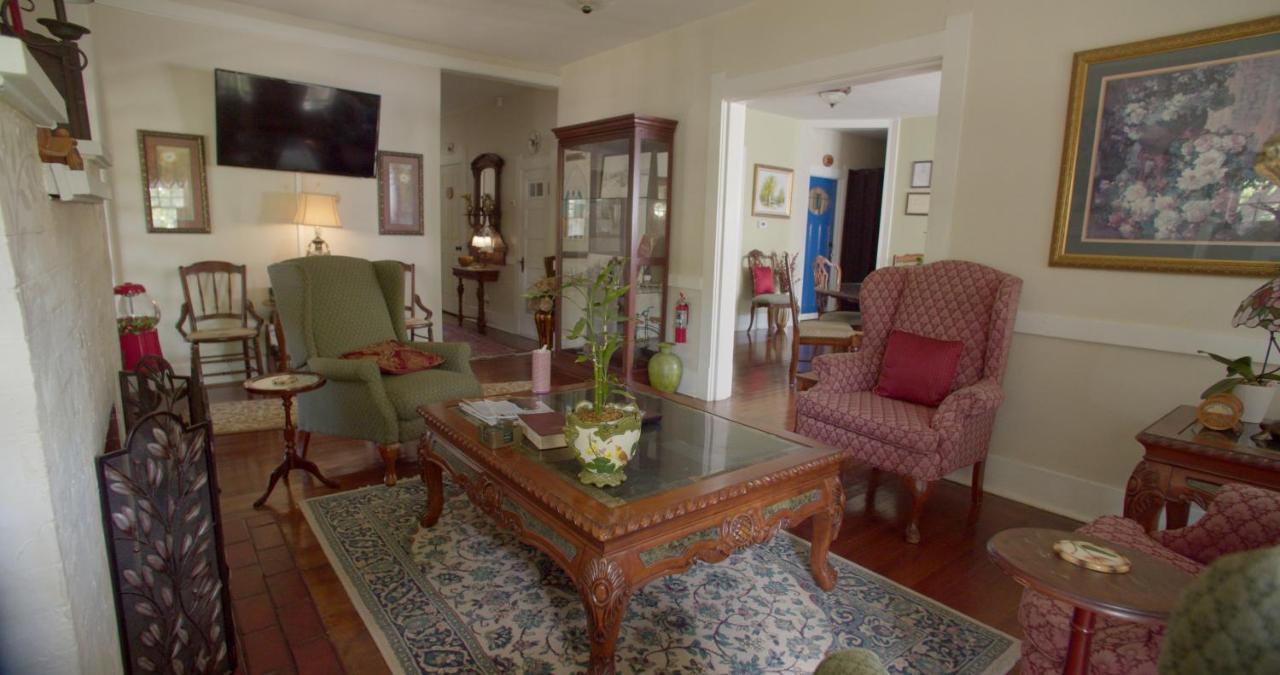 Granbury Gardens Bed And Breakfast Luaran gambar