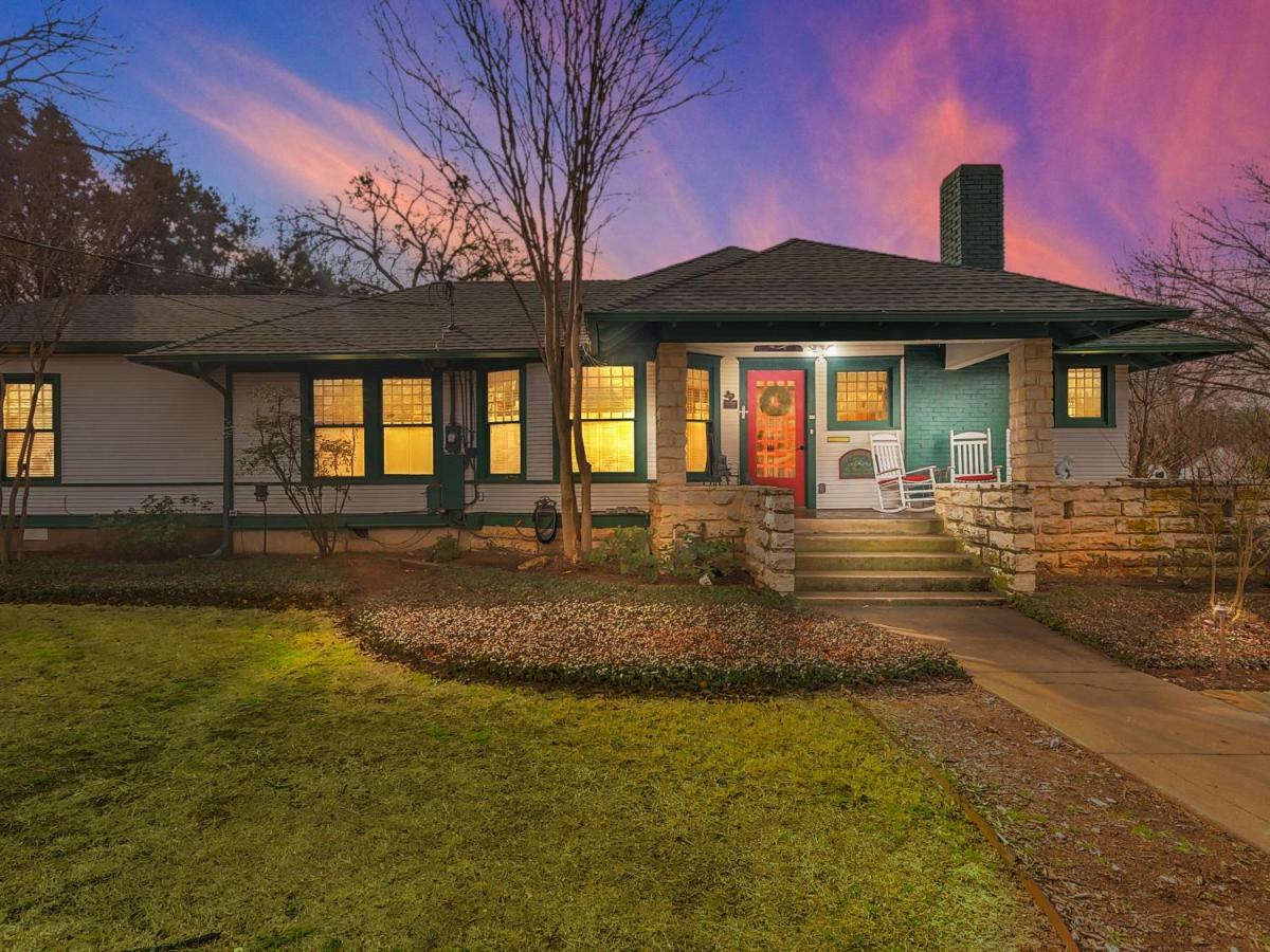 Granbury Gardens Bed And Breakfast Luaran gambar